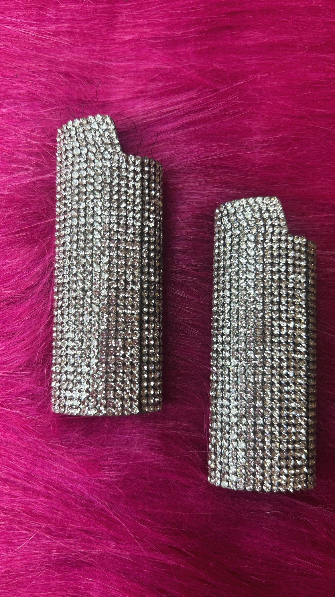 π Silver Rhinestone Bedazzled Lighter Holder β Limited Stock! ($4) π