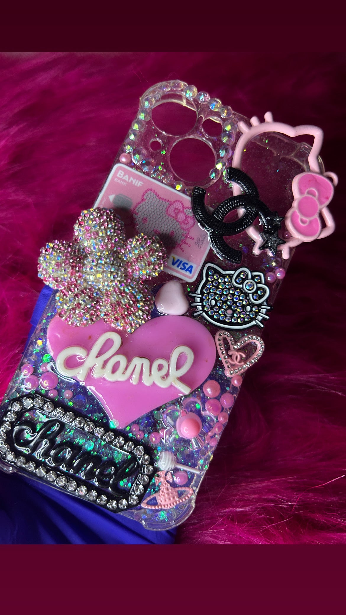 💎 Hello Kitty Luxury iPhone 14 Case – Custom Bedazzled Design 💎