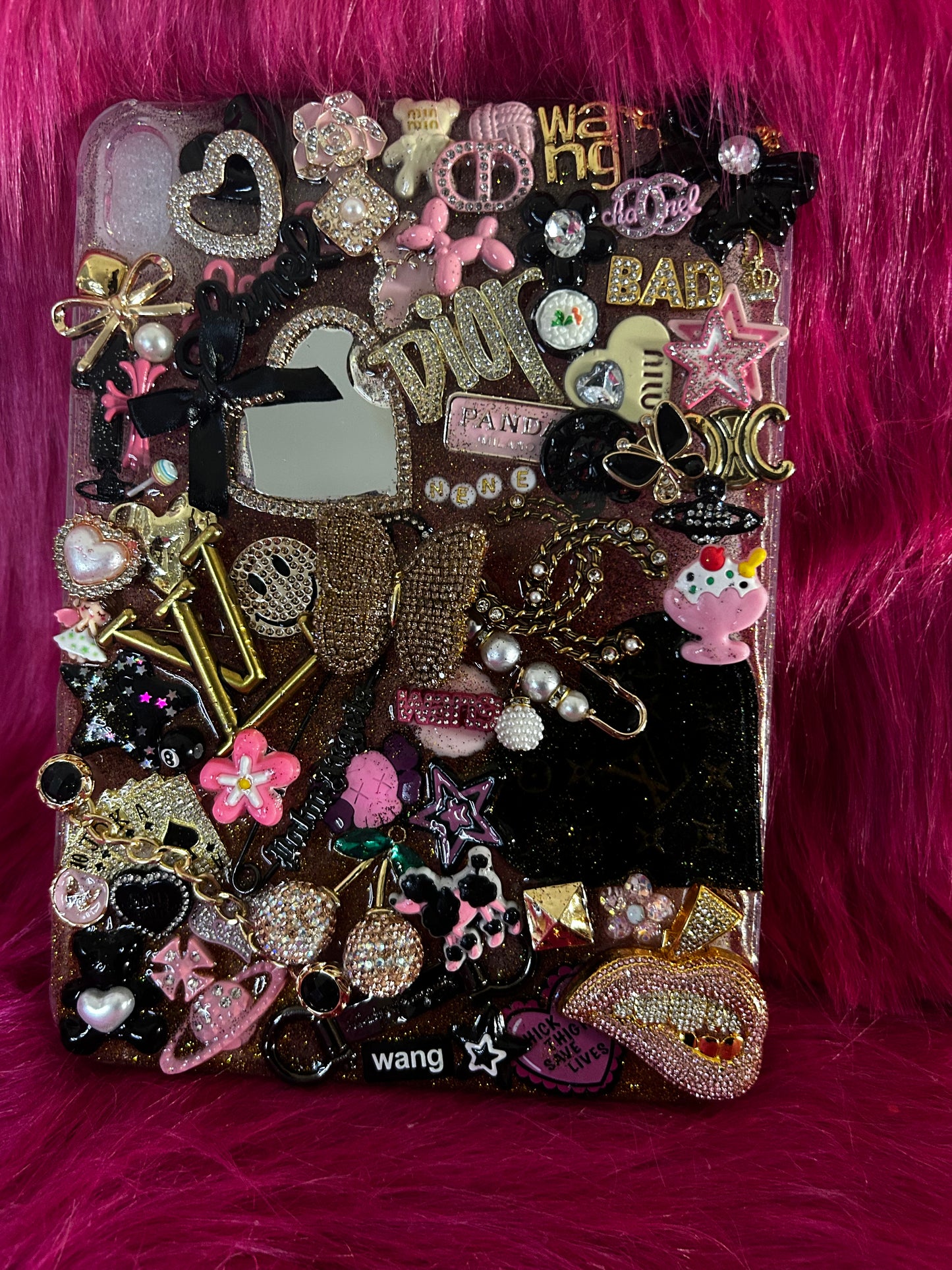 💎 Luxury Freestyle Bedazzled iPad Case