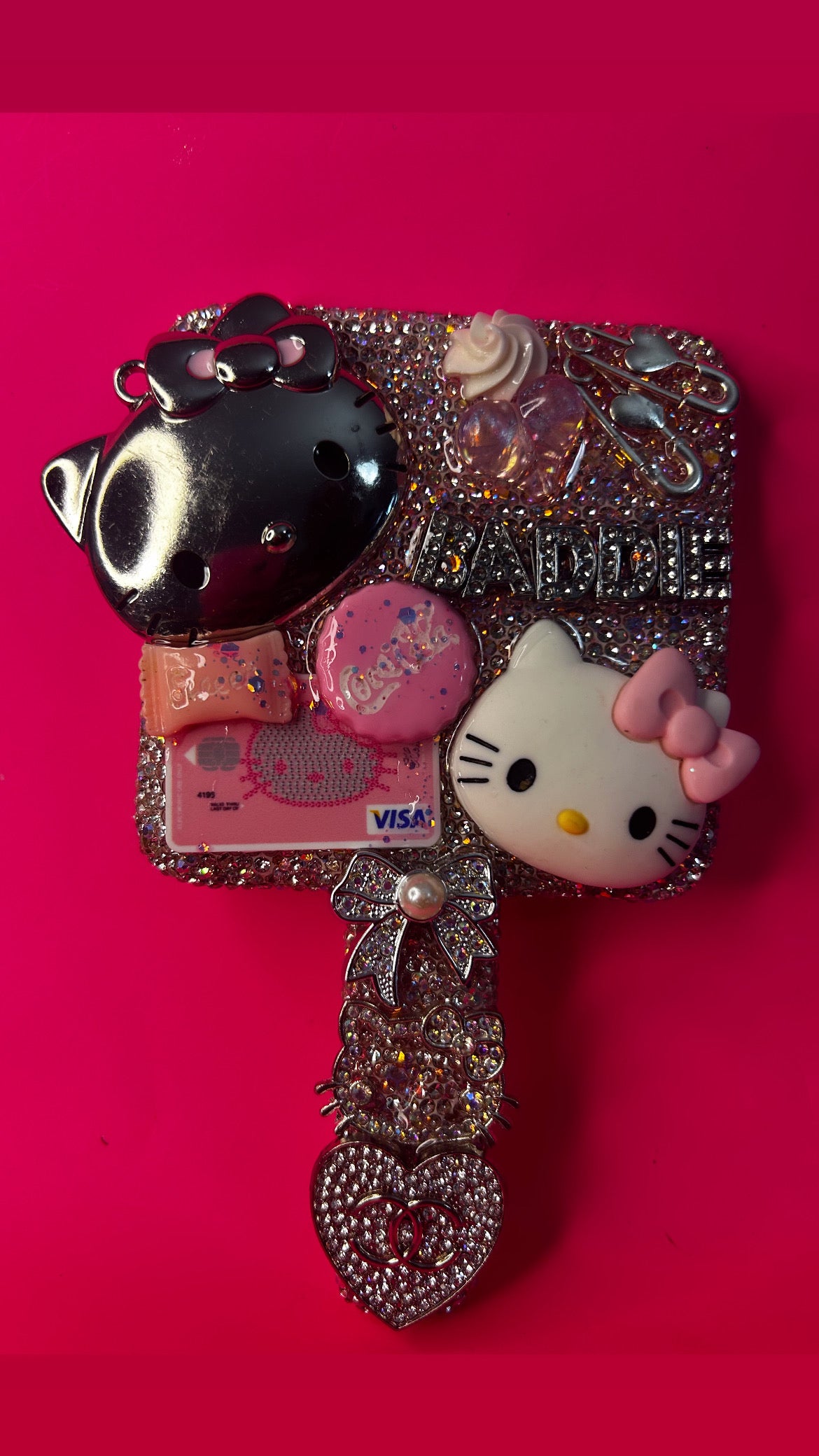 💖 Custom Freestyle Bedazzled Hello Kitty Mirror 💖
(Read Description)