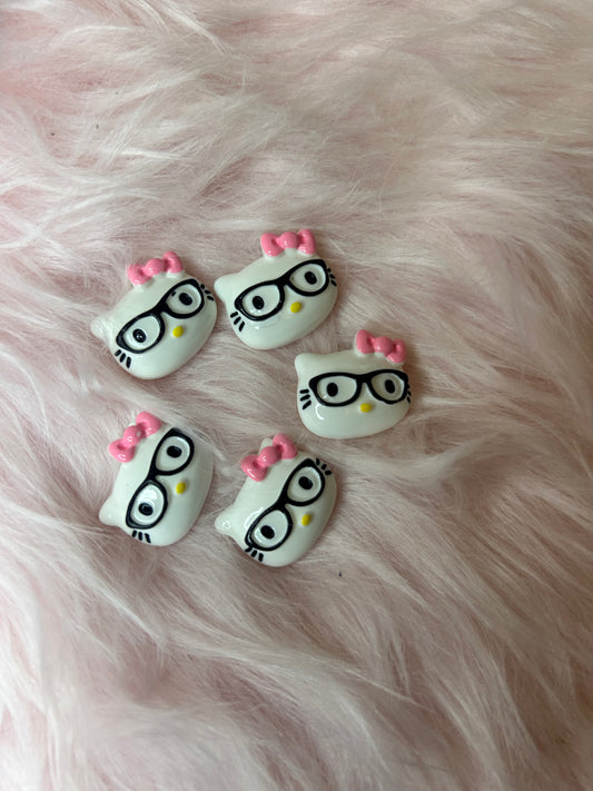 Kitty Headpiece Charm – Glasses Edition (1 PC)